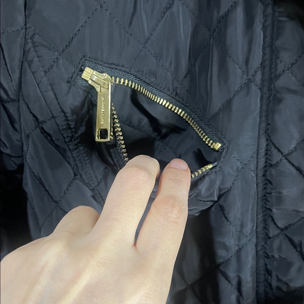 NWOT MICHAEL Michael Kors Black Quilted Trench Coat with Gold Zippers - Picture 9 of 17
